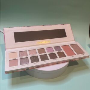 Laura Geller Candy Cravings- Pink and Purple Eyeshadow Palette